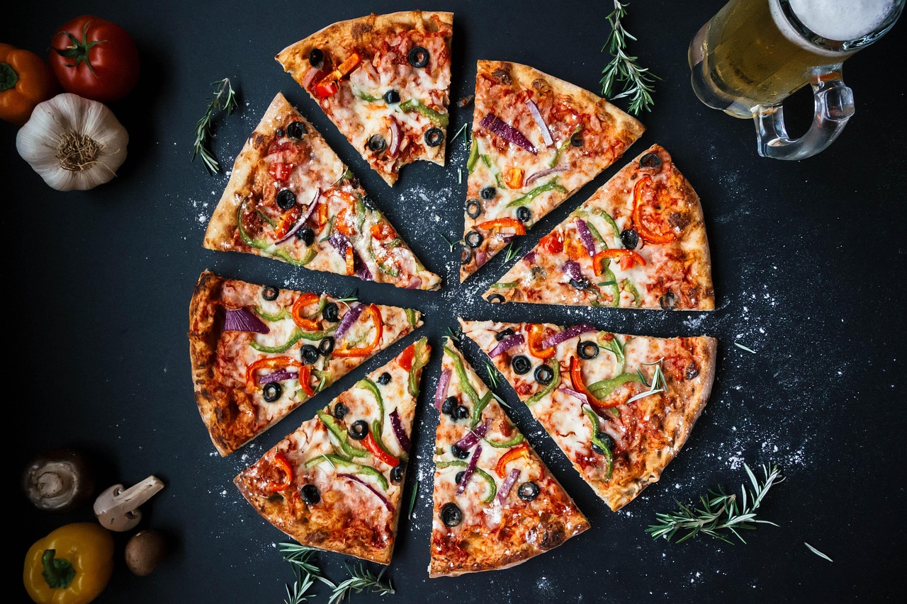 PIZZA FOLHADA DE PRES/QUEIJO